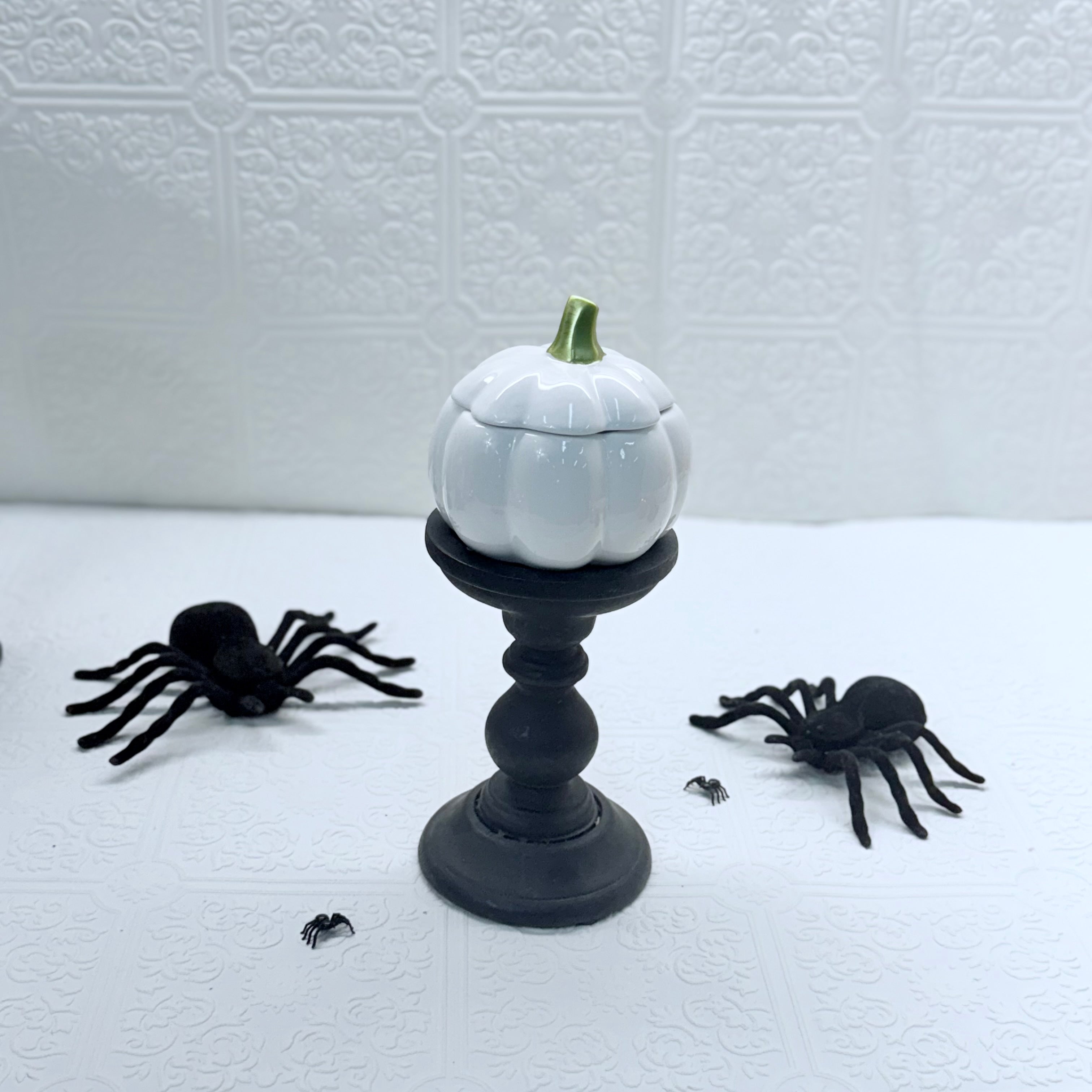 Wicked Wicks Candle - Pouring Class - Malicious Women Co. - Malicious Intent